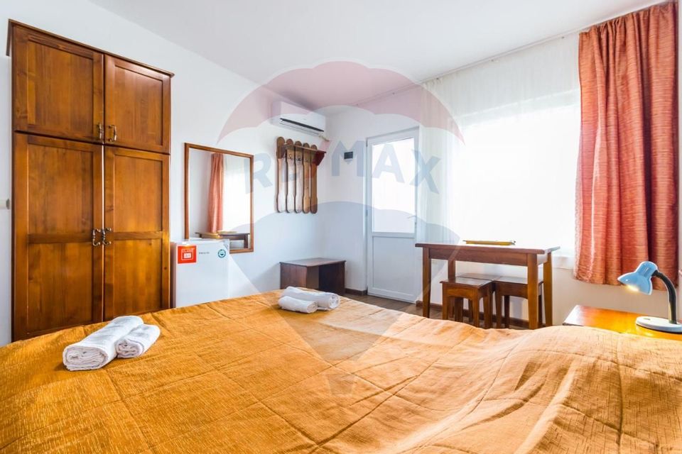 20 room Hotel / Pension for sale, Central area