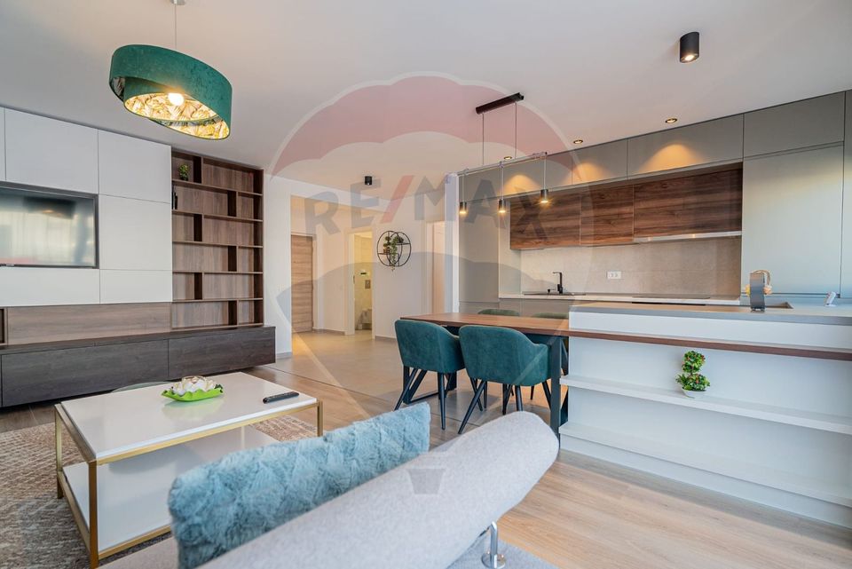 2 room Apartment for rent, Tractorul area