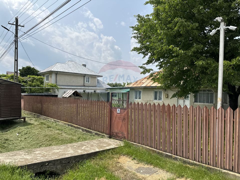 Spațiu comercial de 300 mp de vânzare