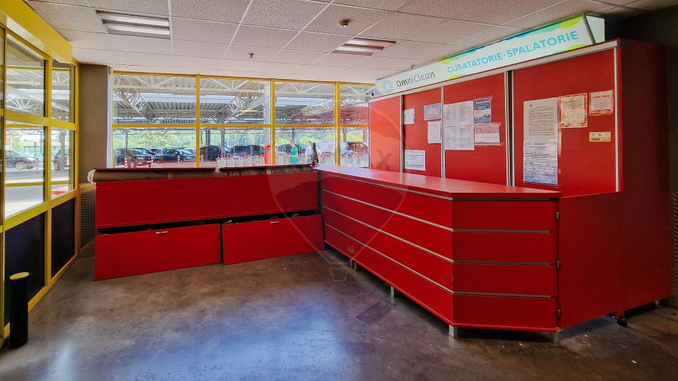 500sq.m Commercial Space for sale, Palat area