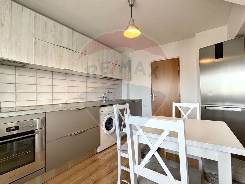 Apartament 3 camere,  Calea Bucuresti -zona Mc Donald's