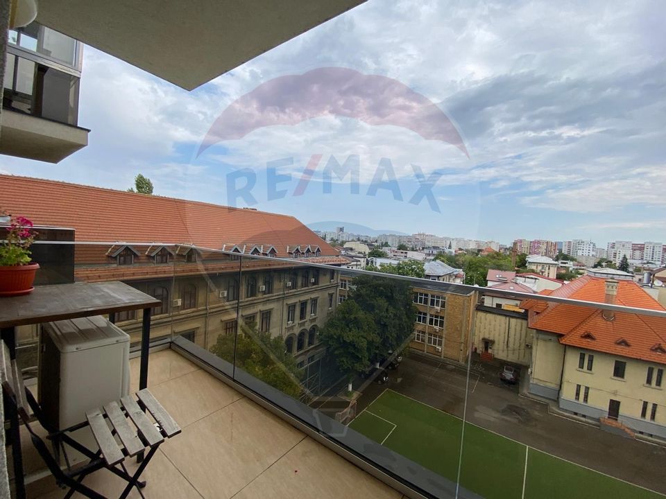 3 room Apartment for rent, P-ta Victoriei area