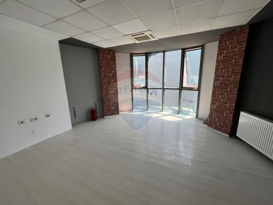 667.3sq.m Office Space for rent, Giurgiului area