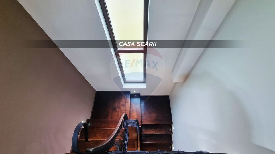 Casă la cheie, proprietate deosebită în Buzești, P+E și teren 3657 mp