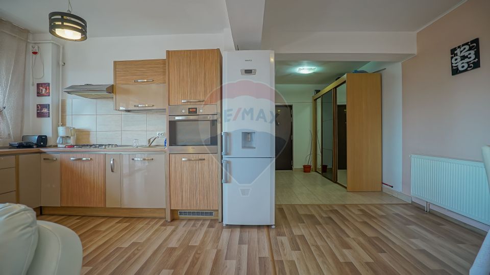 3 room Apartment for rent, Central area