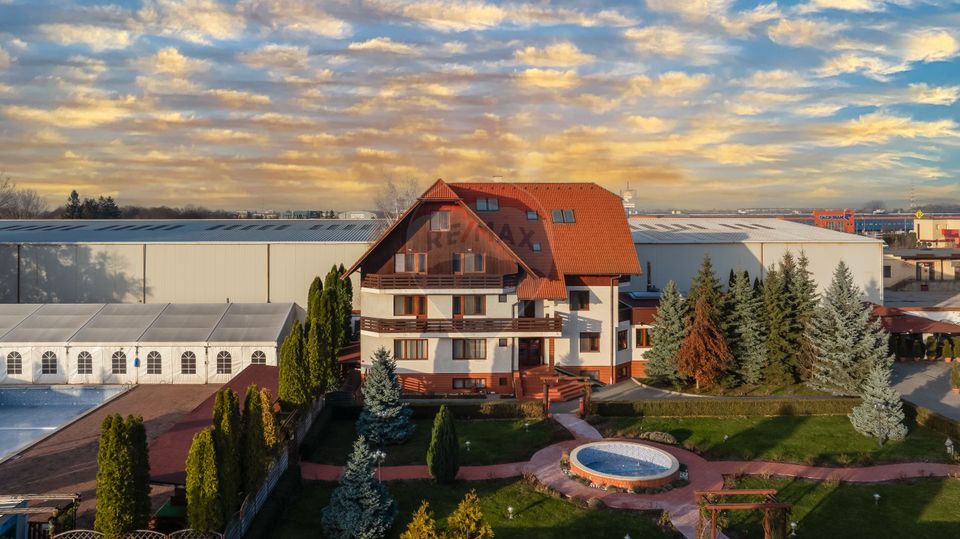 HOTEL,PISCINA SI CORT DE EVENIMENTE | 18080 MP TEREN | GRIVITEI BRASOV
