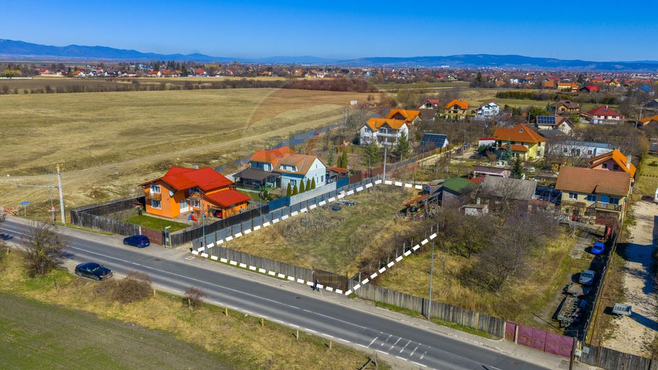 Teren 1350 mp-Strada Lanii/ COMISION 0%