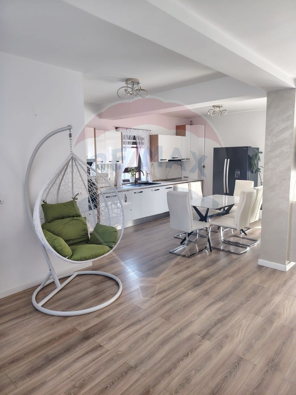 Duplex modern, spațios, cu șemineu – Plugarilor, 800€