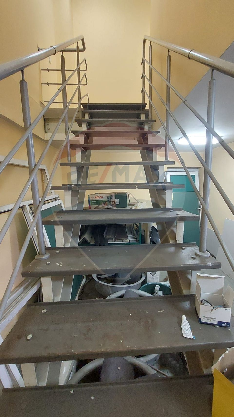 880sq.m Industrial Space for sale