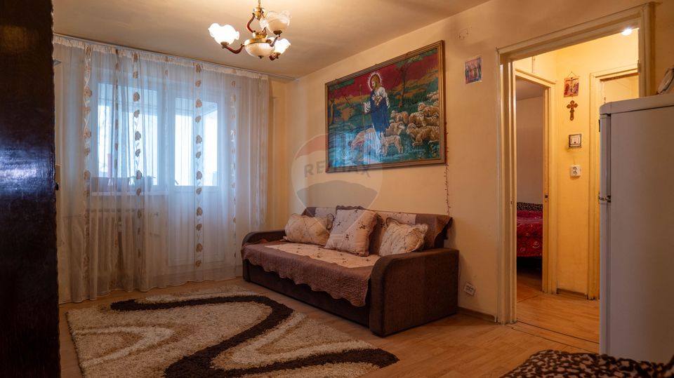Vânzare apartament 3 camere,  zona Pantelimon - Liceul Lucian Blaga