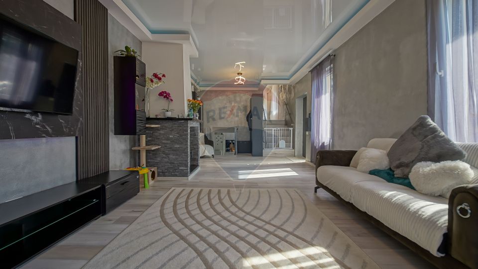 6 room House / Villa for sale