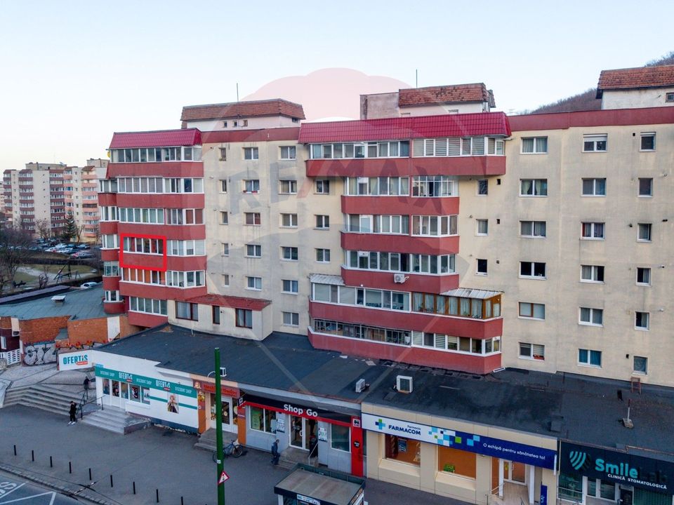 Garsonieră de vânzare mobilată și utilată Răcădău - Brașov