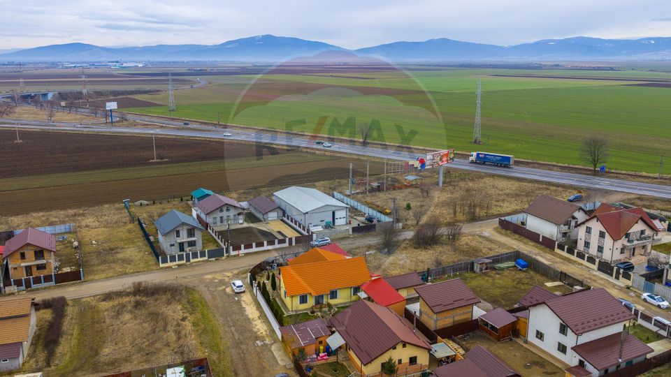 ANTECONTRACT | Hala de vanzare | 280 mp utili | Teren 661mp in Harman