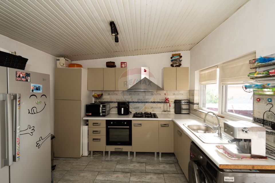 House for sale, 5 rooms, 200 sqm usable, 400sqm land,  Pantelimon