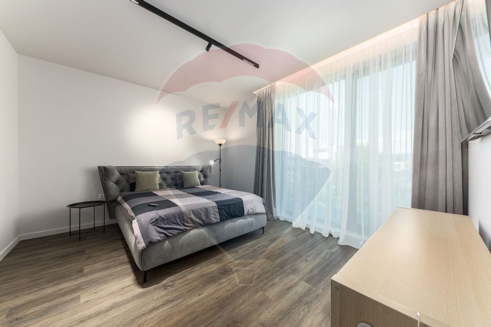 6-room smart villa with rooftop pool – for rent