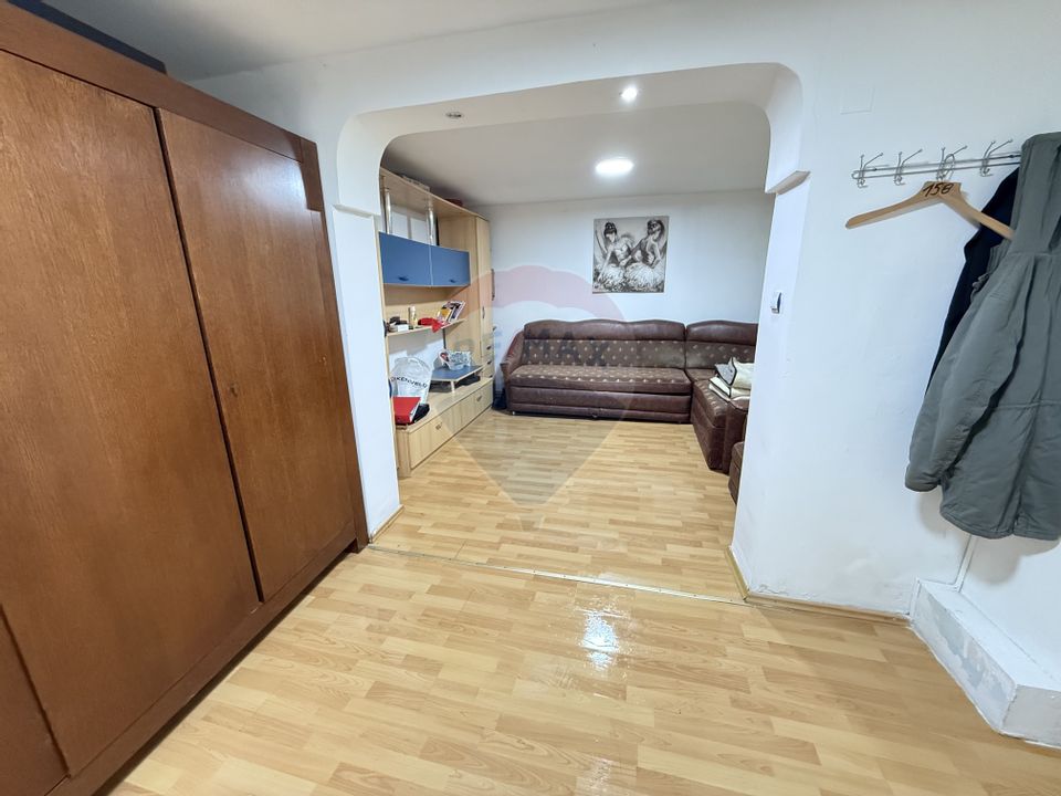 Casă în zona Tineretului