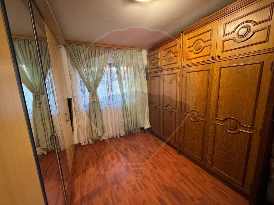 Apartament cu 3 camere in Dumitresti