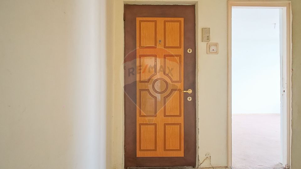 3 room Apartment for sale, Grivitei area