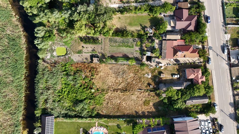 Teren intravilan de vanzare Murighiol / Strada Principala / 1632mp