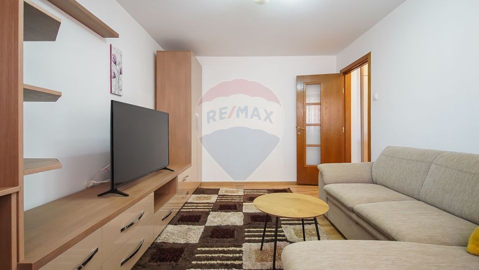 Apartament cu 2 camere Tractorul