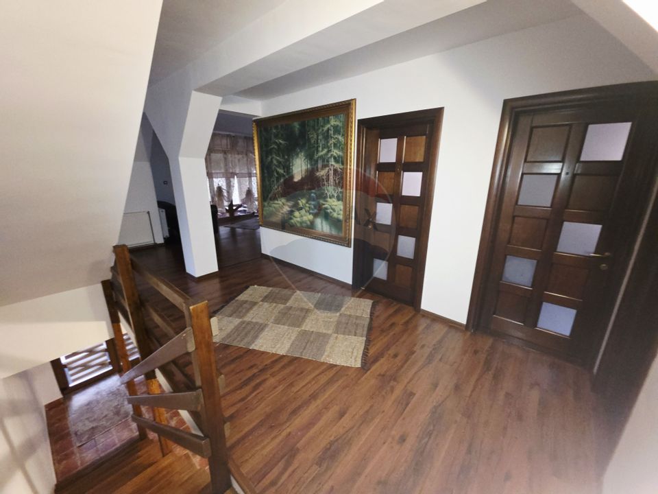 Casa /Vila de vanzare in Durau