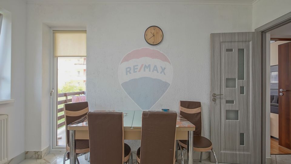 REZERVAT! Apartament cu 2 camere de vânzare, decomandat.