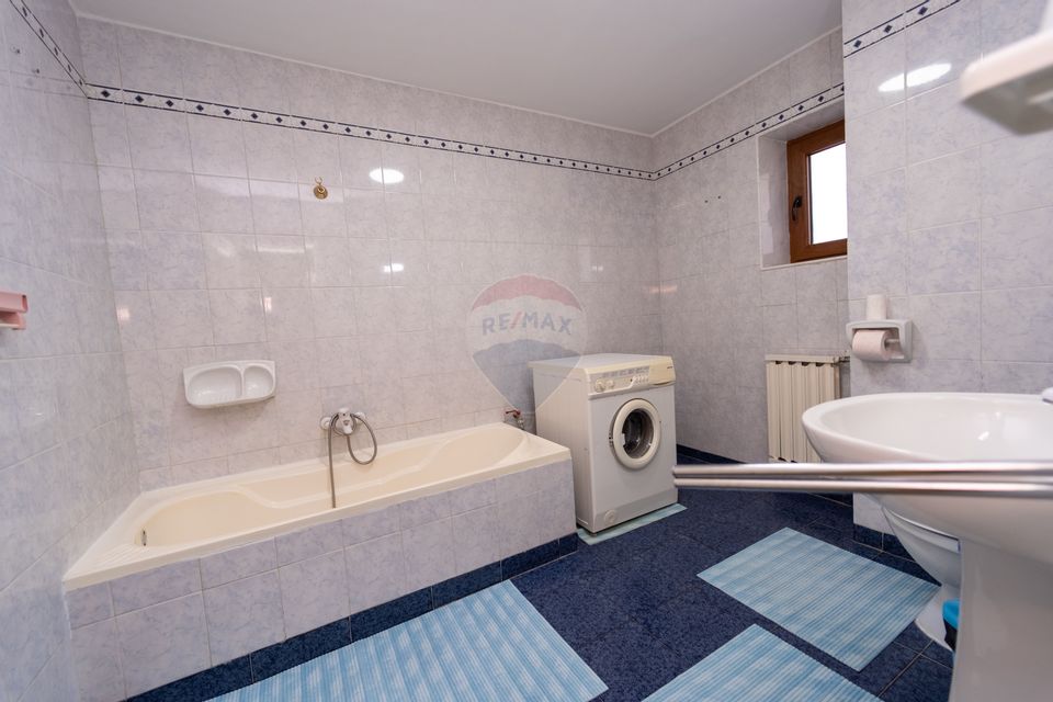 14 room House / Villa for sale, Cioplea area