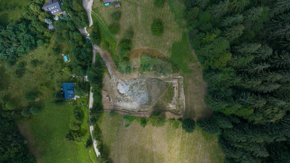 De vânzare – Teren cu autorizație de construire, Șimon / Bran