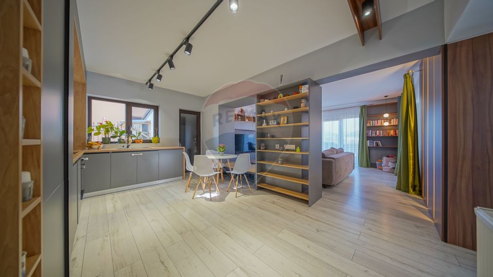 4 room House / Villa for sale