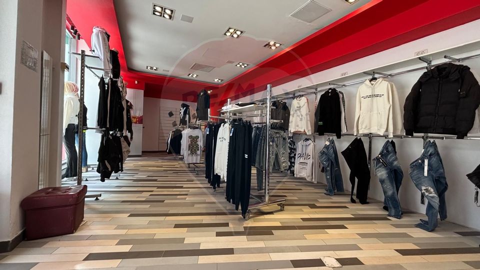330sq.m Commercial Space for rent, Tomis Mall area