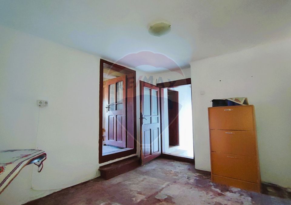 Casă / Vilă cu 2 camere de vânzare