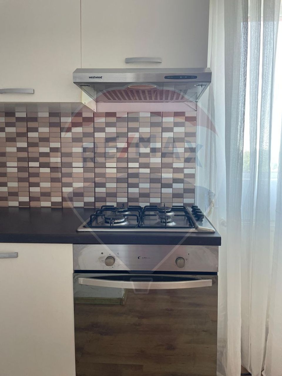 Apartament cu 2 camere de vânzare în zona Lipovei