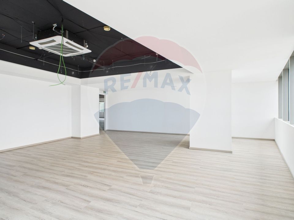 Spațiu comercial parter, 266 mp, diverse activitati în zona Baneasa