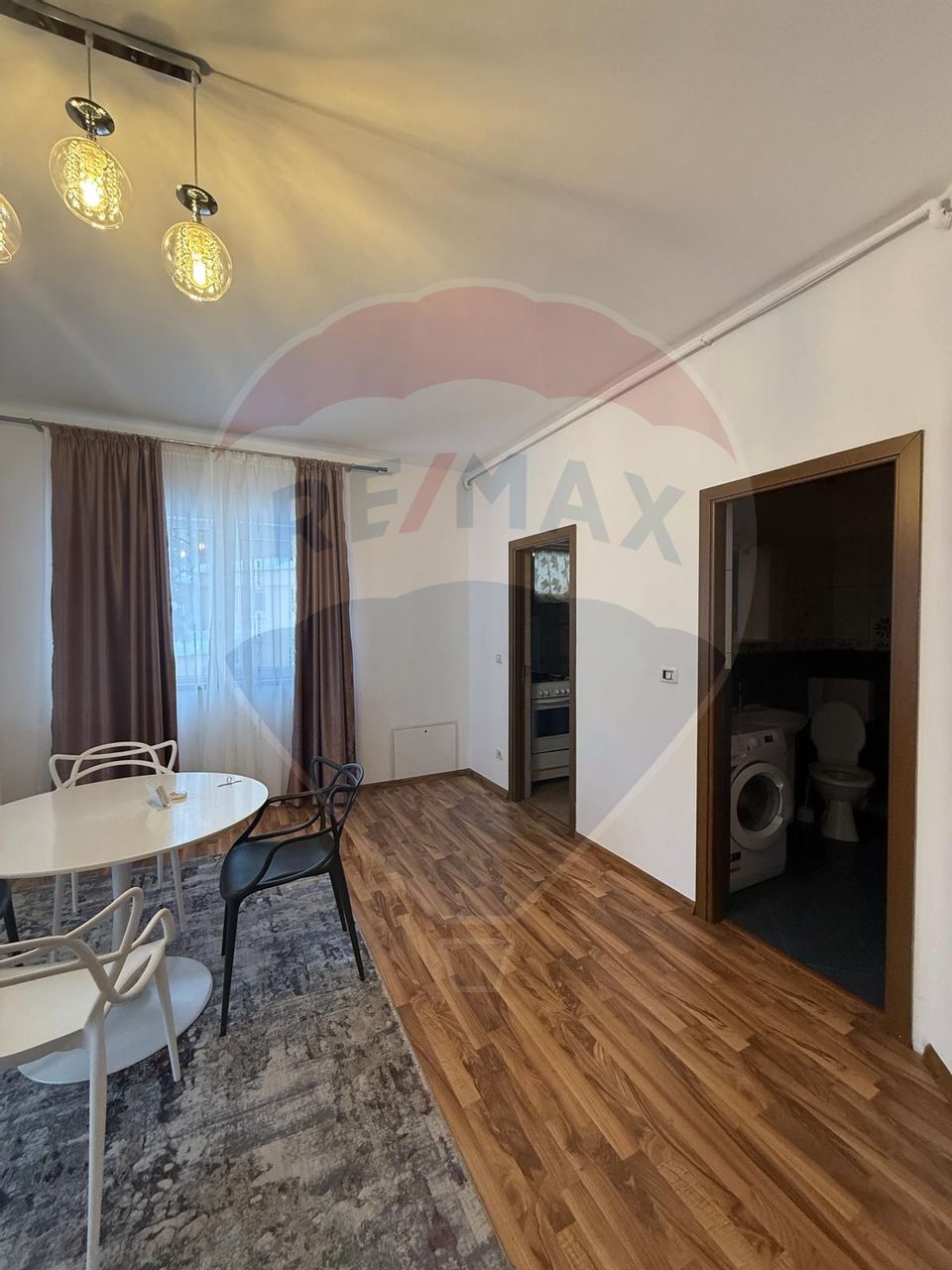 Garsoniera de închiriat în zona Bunloc