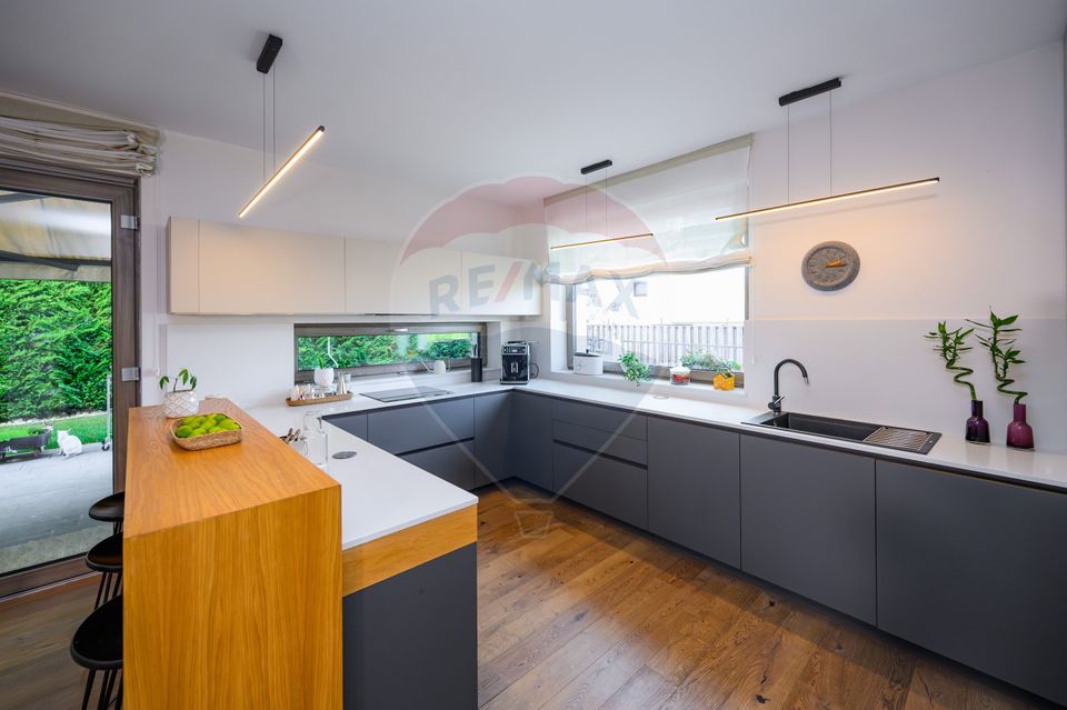 6 room House / Villa for sale, Borhanci area