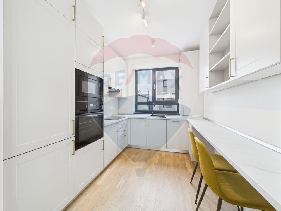 De inchiriat | Vila moderna - curte privata si acces piscina | Pipera