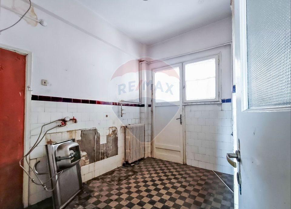 Vanzare Apartament 3 Camere, 2 Balcoane+2 Boxe, Universitate-P. Romana