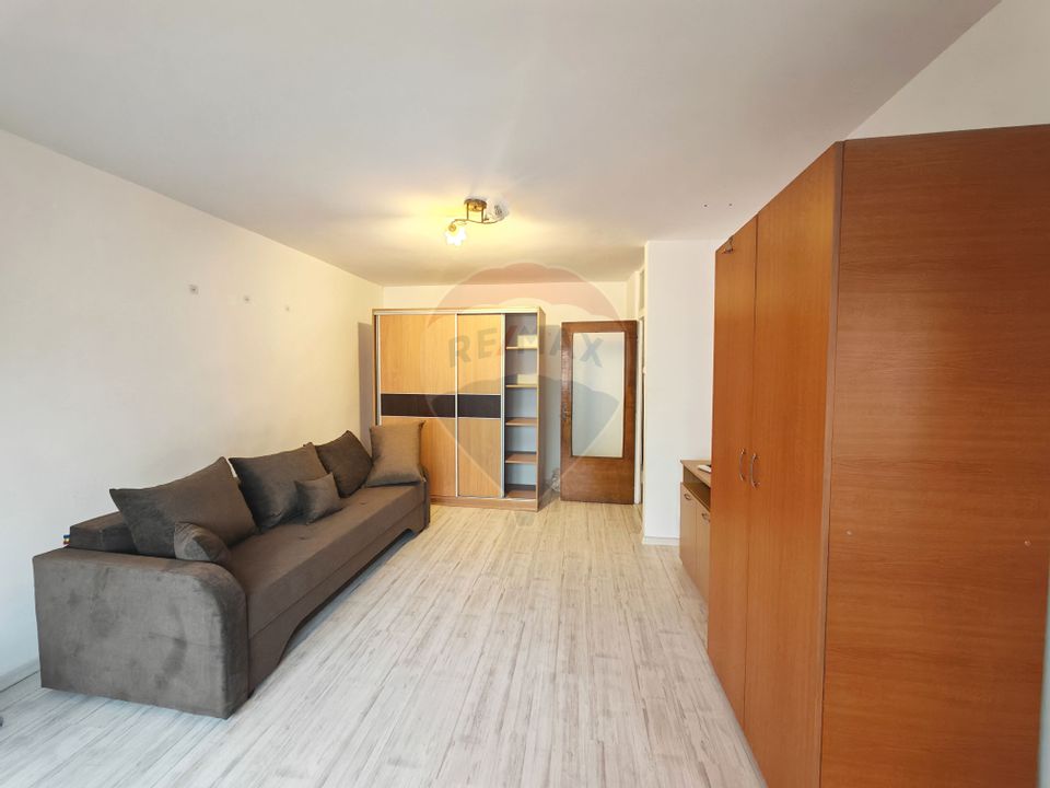 Garsoniera închiriat Parc Sebastian - 13 Septembrie