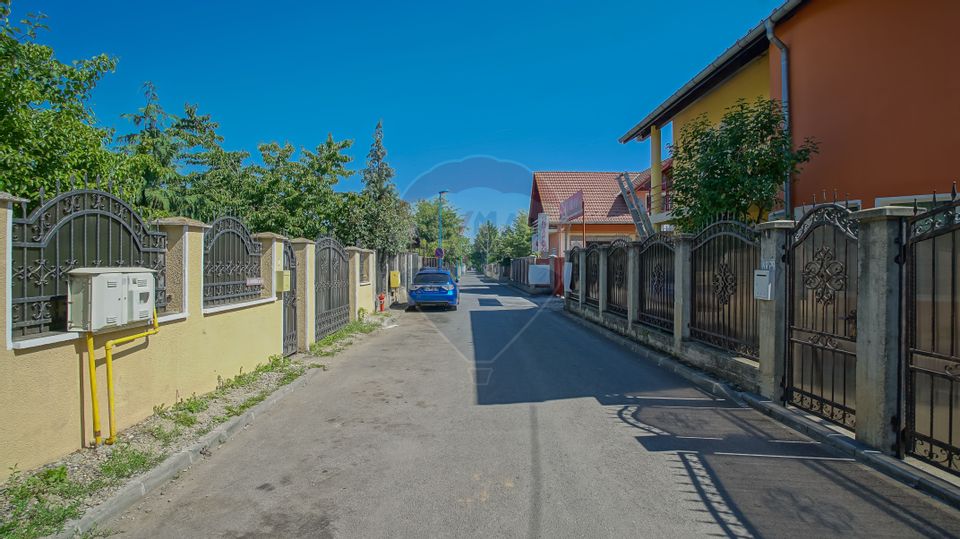 Casa/vila de vanzare, zona unica, Bronzului, cartier Tractorul, Brasov