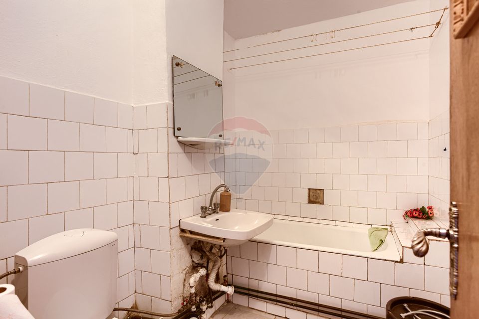 Apartament 3 camere si doua bai în zona Aradul nou,gara