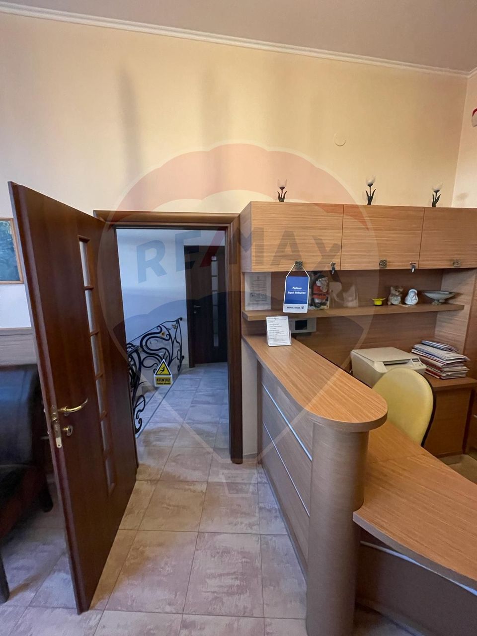 12 room House / Villa for sale, Valenta area