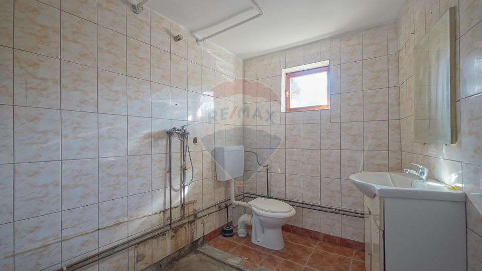 Casă cu 5 camere de vânzare Sacele cartier Satulung