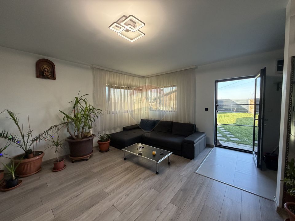 4 room House / Villa for sale, Nord area