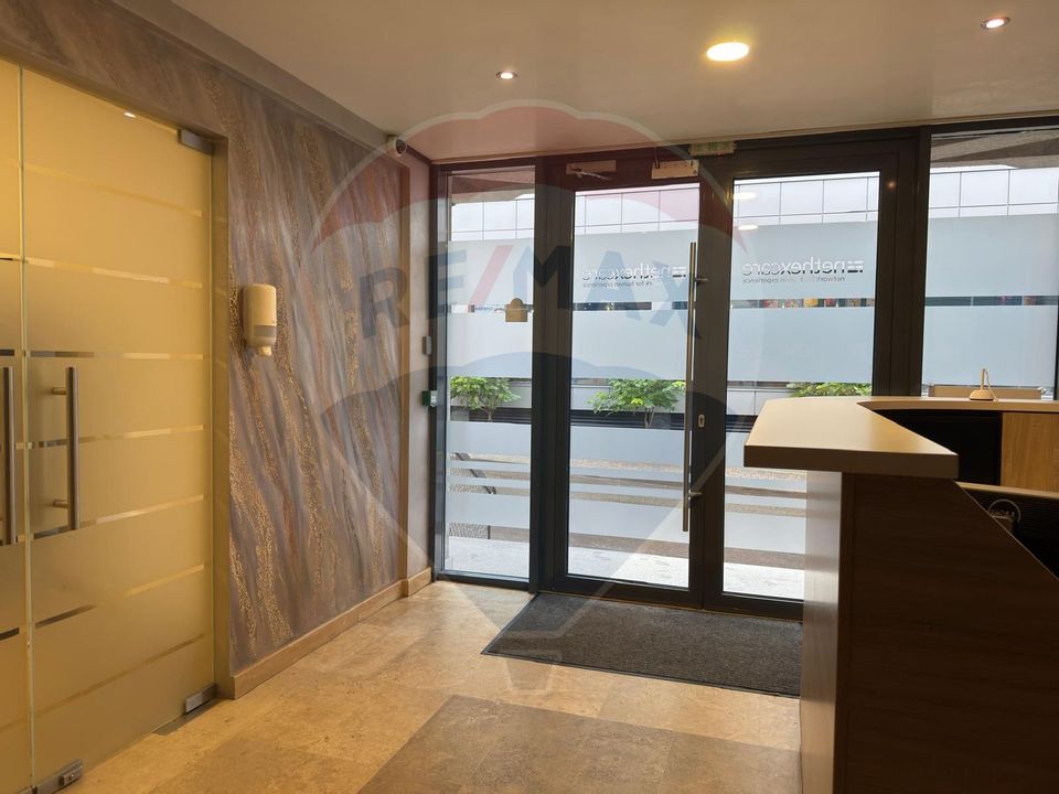 Spațiu comercial/ birouri 244 mp de închiriat, zona premium