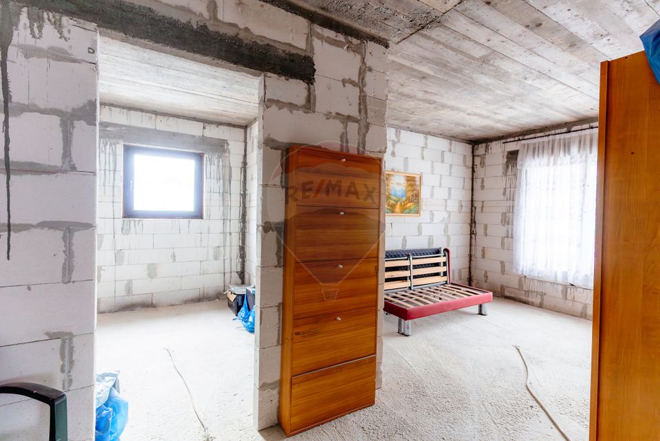 5 room House / Villa for sale