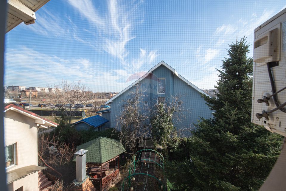 Detached house S+GF+1+M courtyard of 460sqm Ghencea sector 6