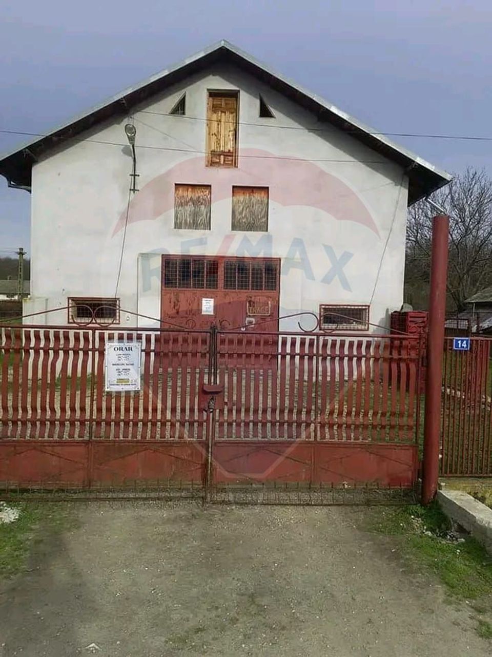 Teren intravilan si construcții în comuna Dragodana, sat Burduca.