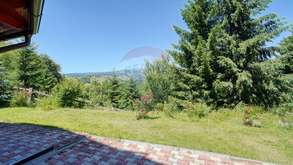 Casa/vila vânzare în Moieciu de jos, Sat. Drumul Carului 263 mp