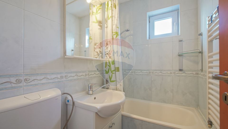 3 room Apartment for sale, Tractorul area