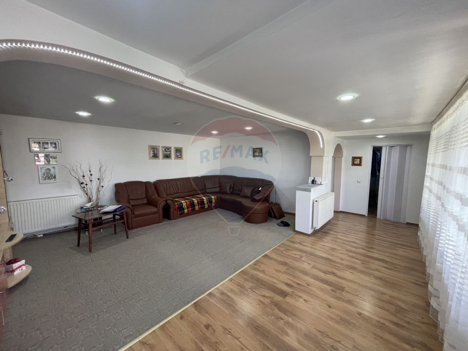 3 room House / Villa for sale